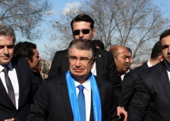 İdris Naim Şahin'in parti kuracağı iddia edilmişti, a&ccedil;ıklama geldi
