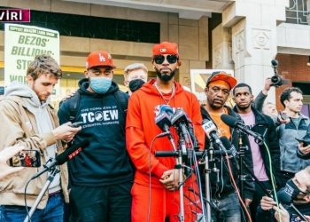 İki siyah işçi sendikalaşma yolunda dünya devi Amazon’u nasıl yendi?