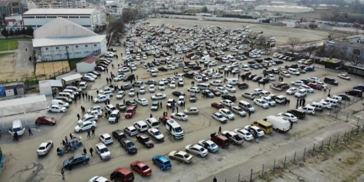 İkinci el otomobil pazarında hareketlilik