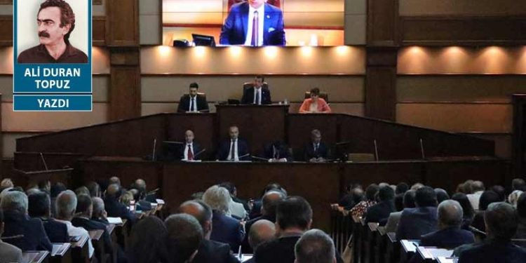 İktidarın İstanbul’a vurduğu kelepçeler