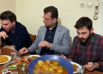 İmamoğlu öğrencilerin iftarına katıldı: Allah şahittir bir kişiye 'şuna burs verin' demedim