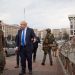 İngiltere Başbakanı Johnson Zelenskiy ile görüştü, Kiev sokaklarında yürüdü