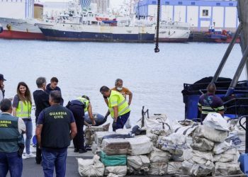 İspanya 3 ton kokain yüklü tekneye el koydu: 4 Türk vatandaşı gözaltında