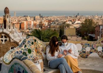 İspanya maskeye veda ediyor