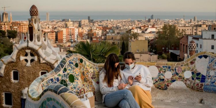 İspanya maskeye veda ediyor