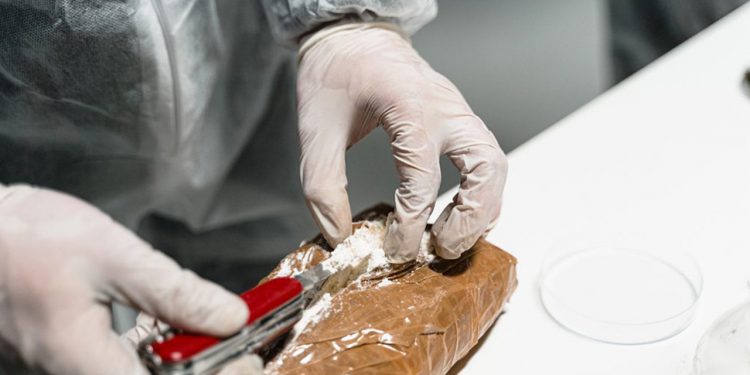 İspanya polisi kokain yüklü tekneye el koydu: Dördü Türkiyeli beş kişi tutuklandı