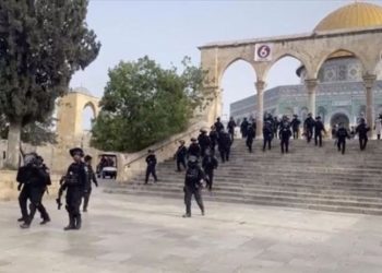 İsrail polisi 2'si çocuk 6 Filistinliyi gözaltına aldı