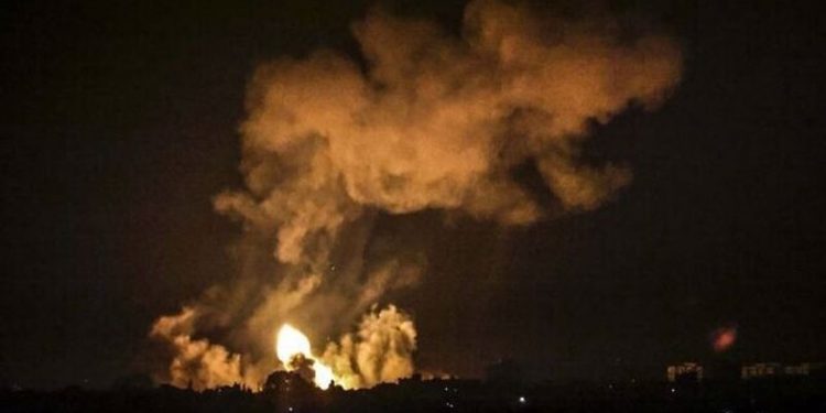 İsrail'den Gazze'ye hava saldırısı