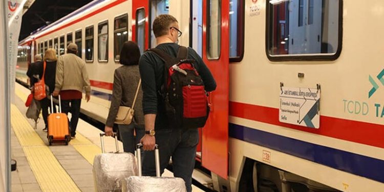 İstanbul Sofya Expres seferleri yeniden başladı