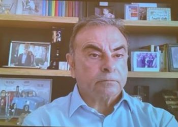 İstanbul üzerinden Lübnan'a kaçmıştı; Fransa, eski Nissan CEO'su Carlos Ghosn için uluslararası tutuklama emri çıkardı