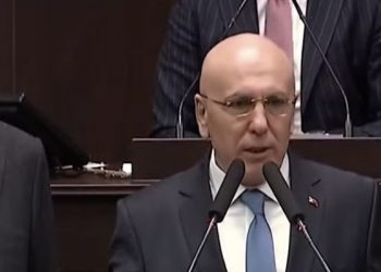 İyi Parti'den istifa eden milletvekili İsmail Ok, AKP'ye katıldı