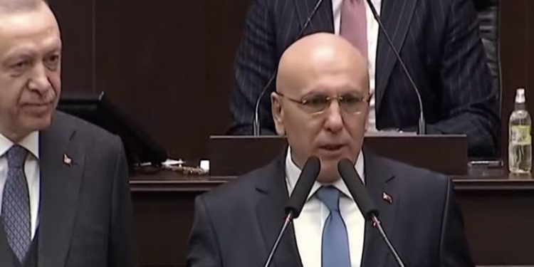 İyi Parti'den istifa eden milletvekili İsmail Ok, AKP'ye katıldı