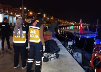 İzmir’de denizde erkek cesedi bulundu