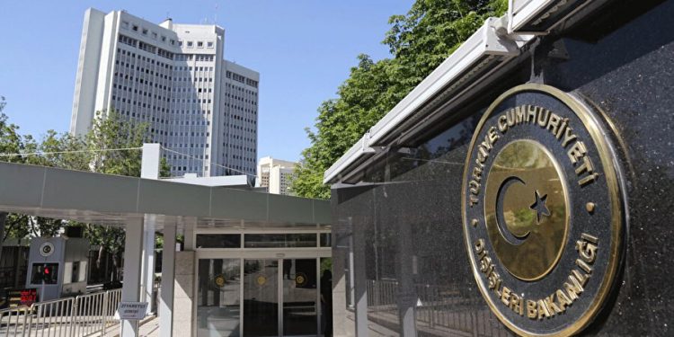 İçişleri Bakanlığı: 21 bin düzensiz göçmen sınır dışı edildi