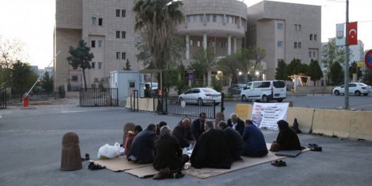 Şenyaşar ailesinin Adalet sofrası: Bu kadar zulüm olur mu?