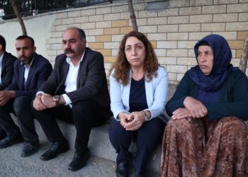 ‘Adalet Sofrası'na misafir olan DBP ve DTK’den dayanışma