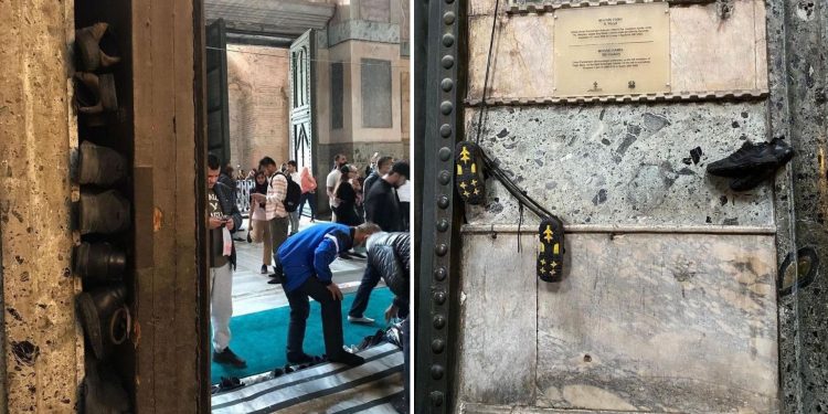 ‘Ayasofya Camisi’nde ayakkabılar tarihi kapıya zarar verecek şekilde konuyor’