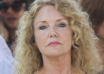 ‘Komşum açlıktan zayıflamış’ diyen Suna Yıldızoğlu Twitter’da linç edildi