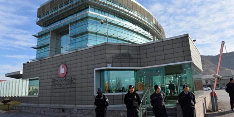 “El konulan şirketler sahiplerine iade edilirse duman oluruz, kurtarın bizi!”