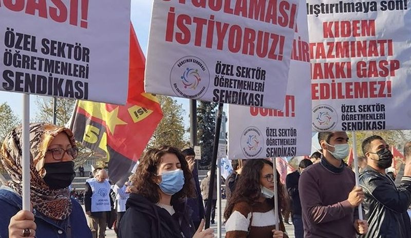 Özel okul öğretmenleri istifaya zorlanıyor: Hiçbir kanun değişikliğinde yokuz, üvey evlat gibiyiz