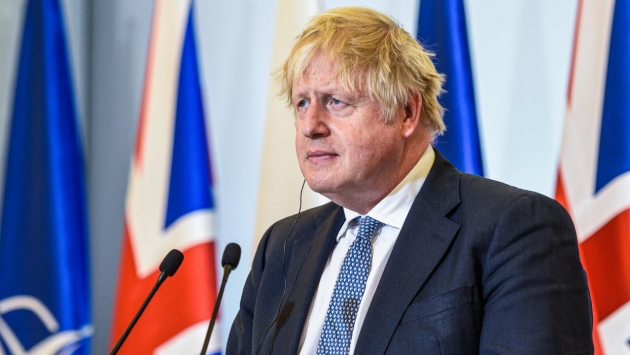 İngiltere'de yerel seçim: Johnson'un liderliği oylanıyor