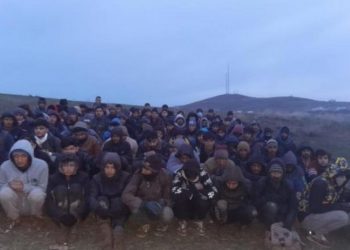101 Afganistanlı mültecinin Van'dan Türkiye'ye girişi engellendi