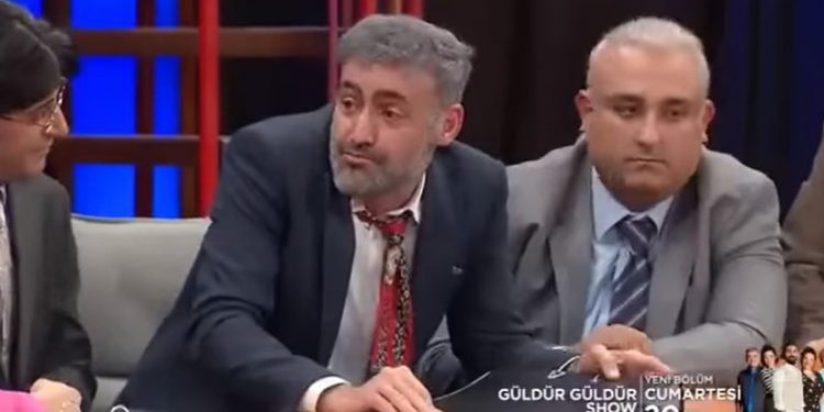 Güldür Güldür’ün Nureddin Nebati skecine sansür!