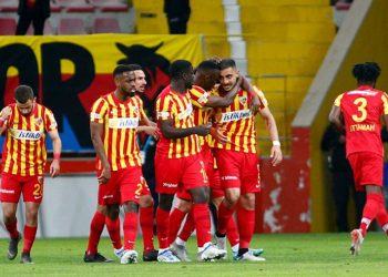 Ziraat Türkiye Kupası'nda ilk finalist Kayserispor!