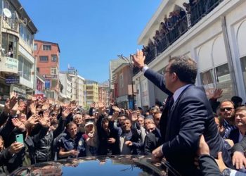 İmamoğlu Van’da esnafla buluştu