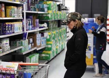 40 yılın zirvesinden döndü; ABD'de enflasyon yıllık yüzde 8,3'e geriledi