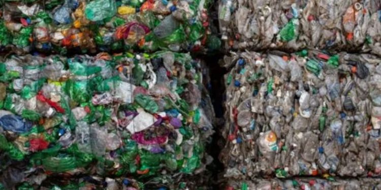 AB ülkelerinin Türkiye'ye gönderdiği çöp 15 milyon tona ulaştı