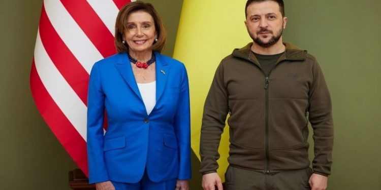 ABD Temsilciler Meclisi Başkanı Pelosi'den Kiev'e sürpriz ziyaret