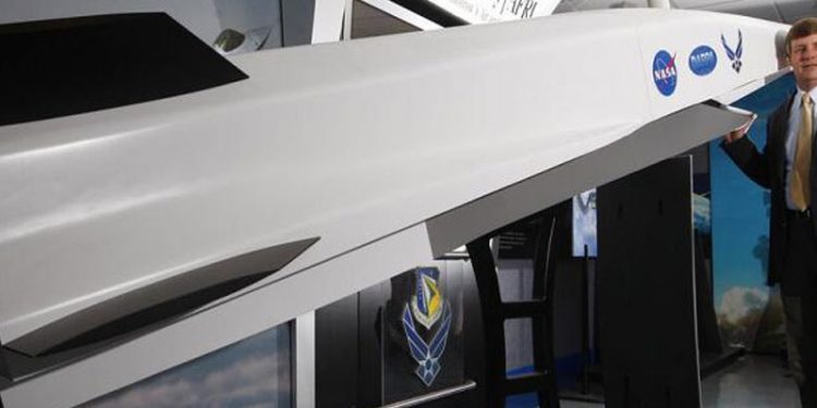 ABD, ses hızından 5 kat daha hızlı bir hipersonik füze test etti