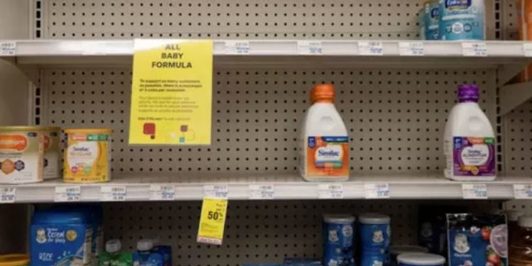 ABD'de bebek maması sıkıntısı yaşanıyor