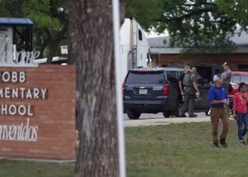 ABD'de ilkokula düzenlenen saldırıda ölü sayısı 21'e yükseldi