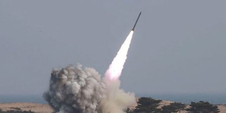 ABD’nin de katılacağı zirve öncesinde Kuzey Kore’den üç balistik füze denemesi