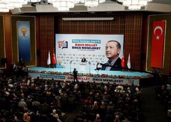 AKP 3 Haziran'da kampa giriyor: Gündem seçim hazırlıkları