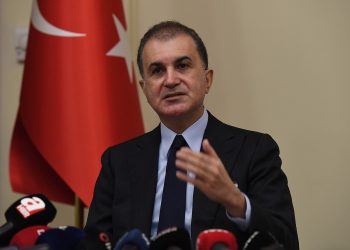 AKP Sözcüsü Çelik: Sığınmacıları katillere teslim edemeyiz