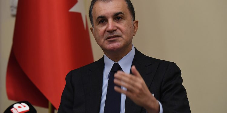 AKP Sözcüsü Çelik: Sığınmacıları katillere teslim edemeyiz