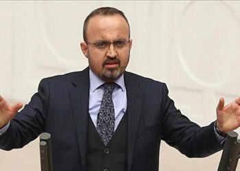 AKP'li Turan: 2023, bizi denize dökeceğini düşünen dangalakların seçimi olacak