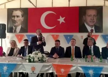 AKP'li Turan'dan 'muhalif' medyaya: Bu bir geri zekalılıktır