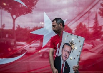 AKP'li se&ccedil;menden Erdoğan'a: Sandıkta g&ouml;r&uuml;ş&uuml;r&uuml;z