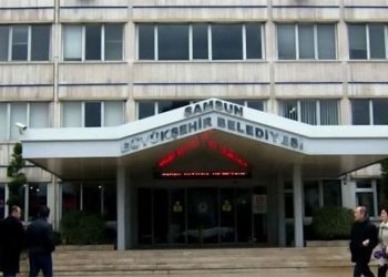 AKP’li belediye mahkeme kararlarına rağmen projelerden vazgeçmiyor