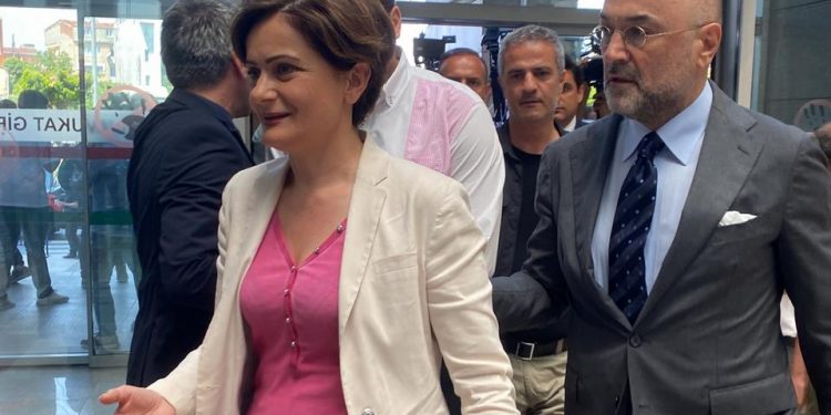 AP Raportörü Amor: Kaftancıoğlu bugün serbest bırakılmalı