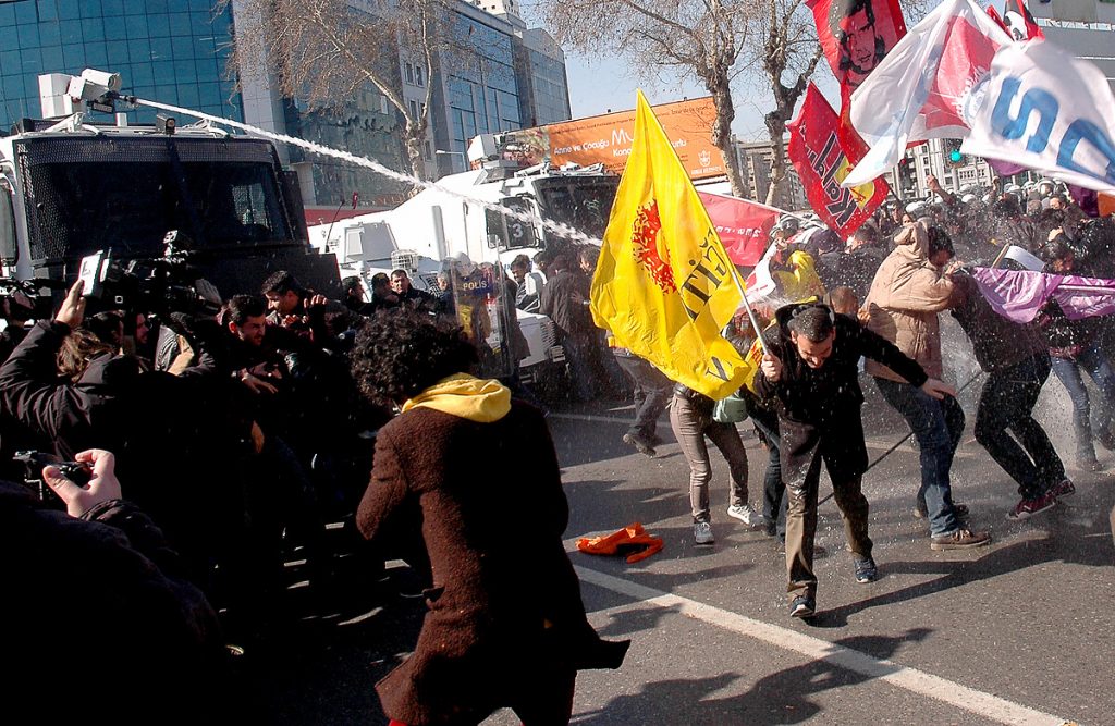 AYM’den polis şiddetine ‘ihlal’ ve 90 bin TL tazminat kararı