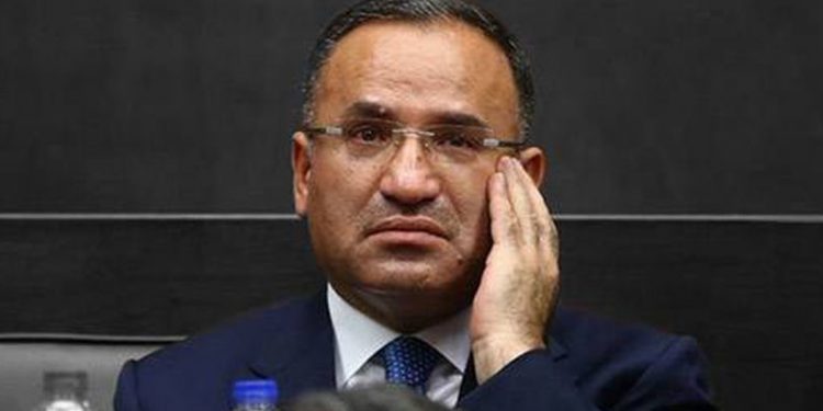 Adalet Bakanı Bozdağ: Tweet attı diye soruşturma açılan bir kişi yok, tweete yazanlardan dolayı açılıyor