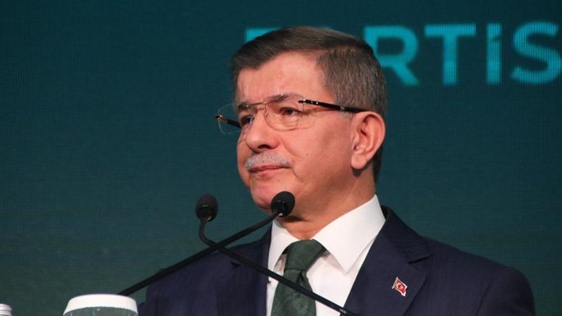 Ahmet Davutoğlu: Hangi cüretle, hangi akla hizmetle Kürtçe müziği yasaklamaya kalkarsınız!