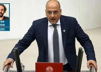 Ahmet Şık: İmamoğlu’na siyaset yasağı getirip Kaftancıoğlu’na hapse atacaklar