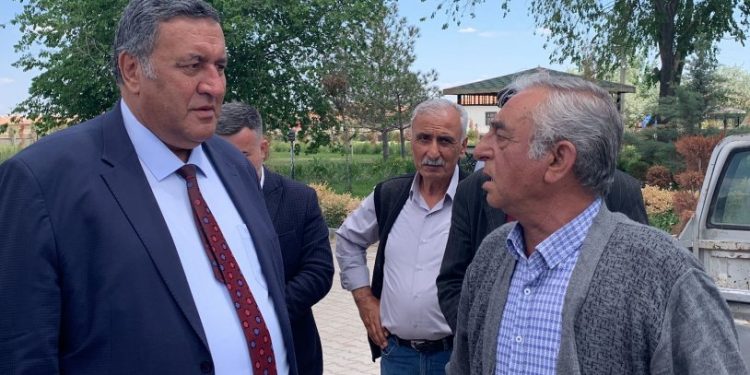 Aksaraylı çiftçi: ‘AKP’ye iki dönem oy verdim, geri istiyorum’