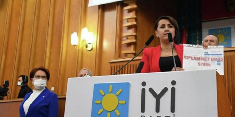 Akşener’in Meclis’te kürsüye çıkardığı sağlık çalışanına disiplin cezası